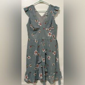 Collective Concepts Blue Floral Wrap Dress | Size: Small